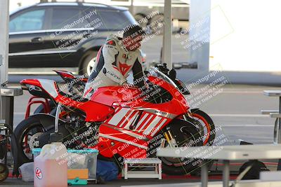 media/Mar-20-2023-Moto Forza (Mon) [[d0bbc59e78]]/Around the Pits/